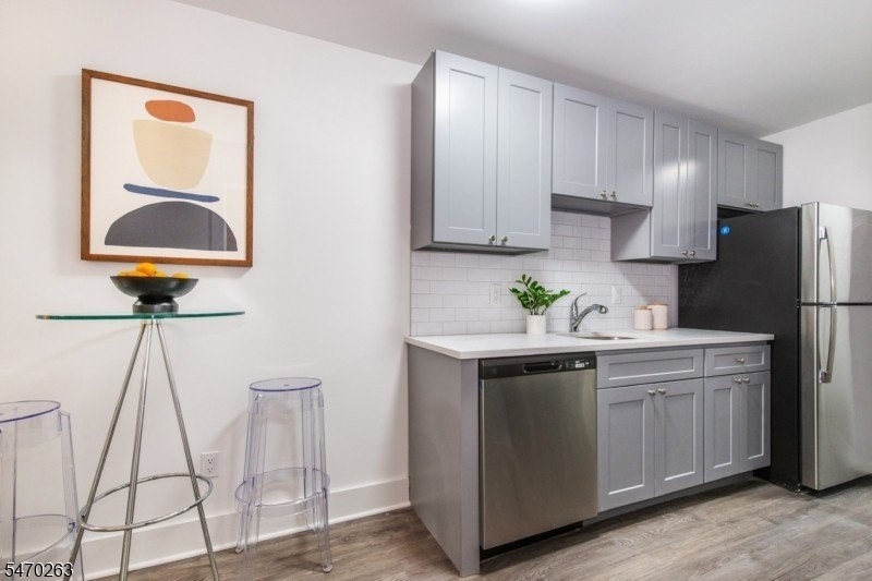446 Irvine Turner Blvd #1C - Photo 5 of 9