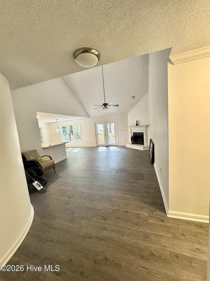 704 Valley Brook Rd - Photo 2 of 5