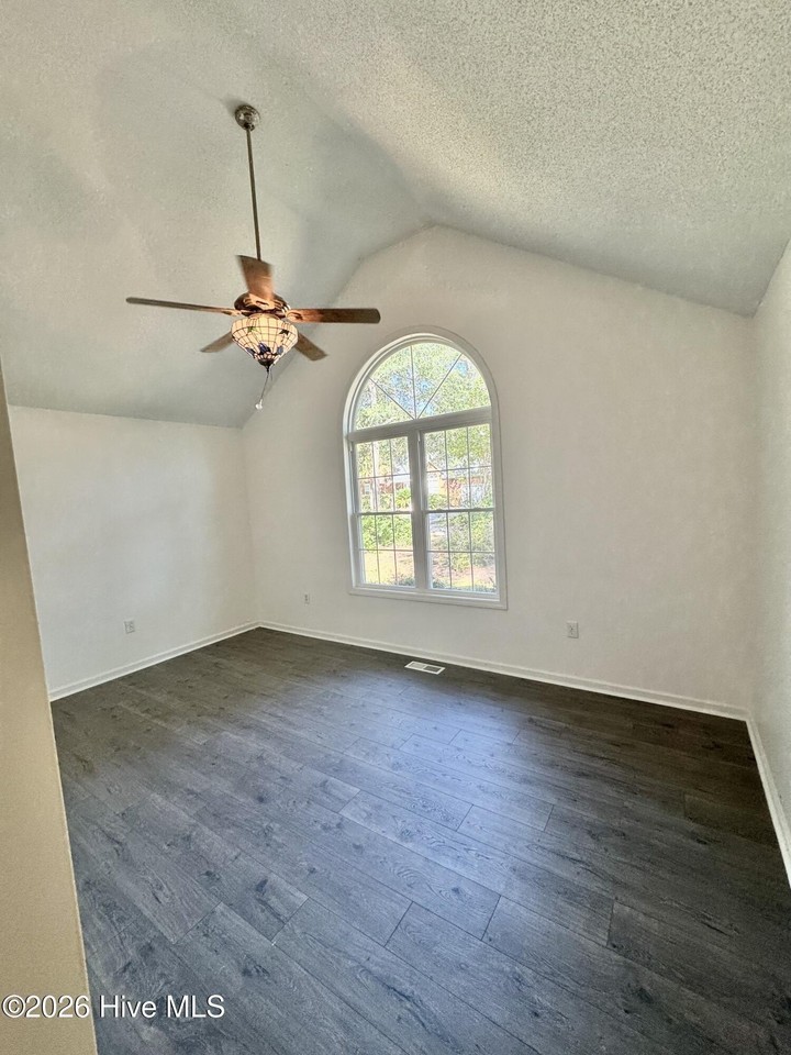704 Valley Brook Rd - Photo 5 of 5