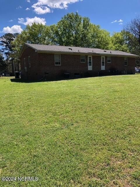 1014 Brownlea Dr #A - Photo 3 of 10