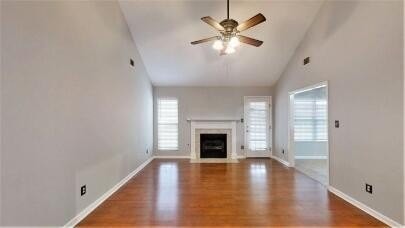 4654 Crested Butte Rd - Photo 4 of 21
