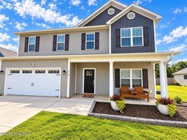 featured image of 716 Kiwi Stone Cir