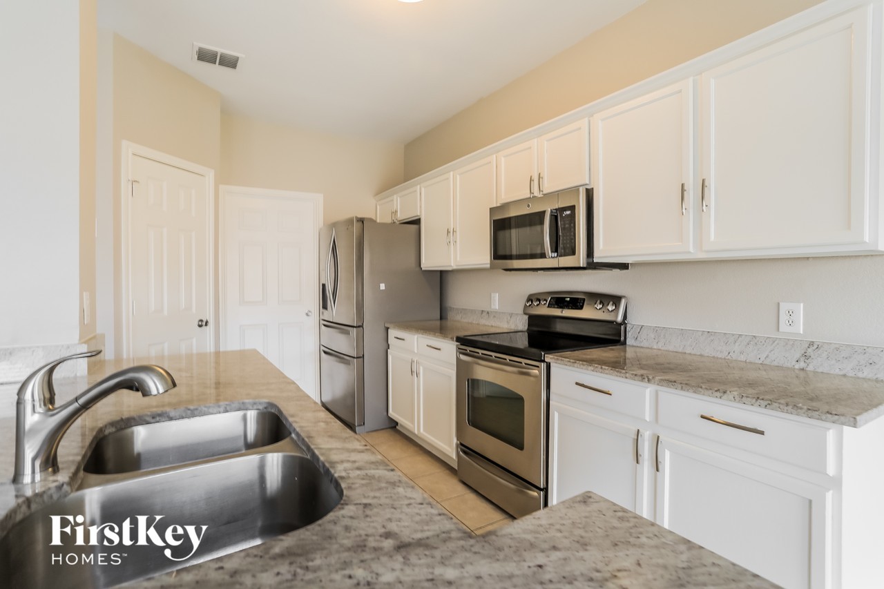 1617 Bluebird Dr - Photo 6 of 15