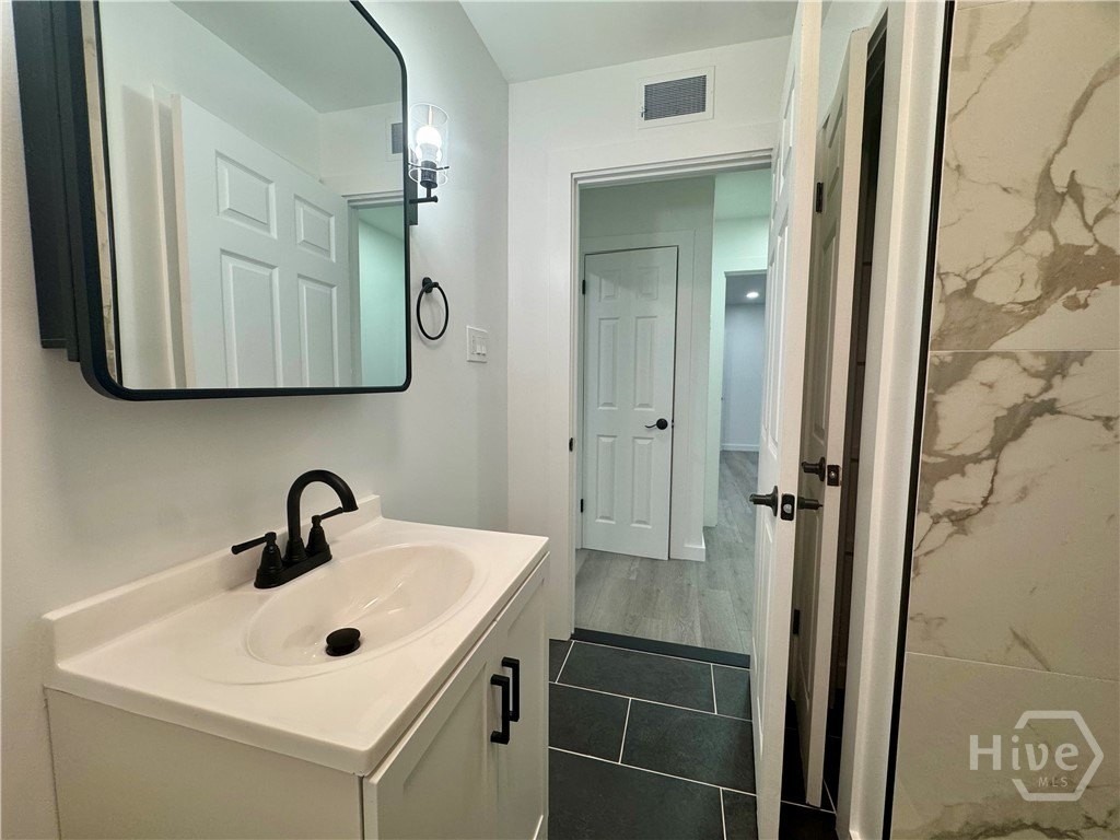 2101 Oakland Ct #A - Photo 7 of 15