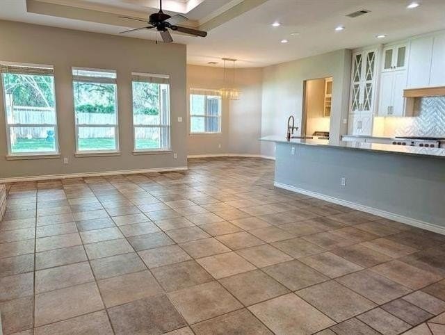 87 Firestone Pl - Photo 6 of 36
