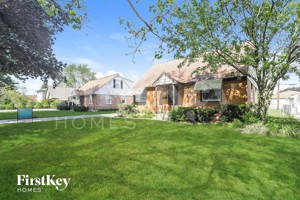 featured image of 8017 Merrimac Ave