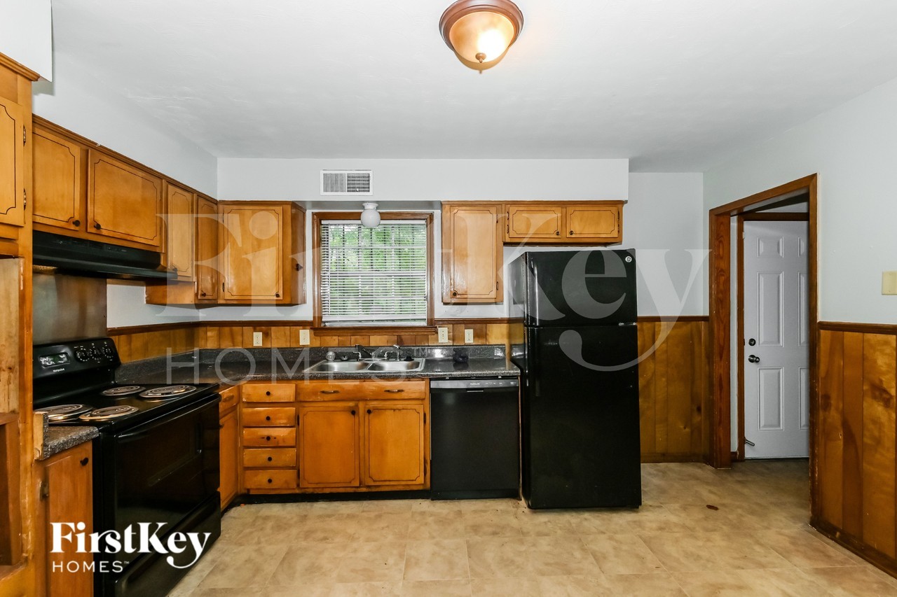 3717 W Big Bend Dr - Photo 4 of 16