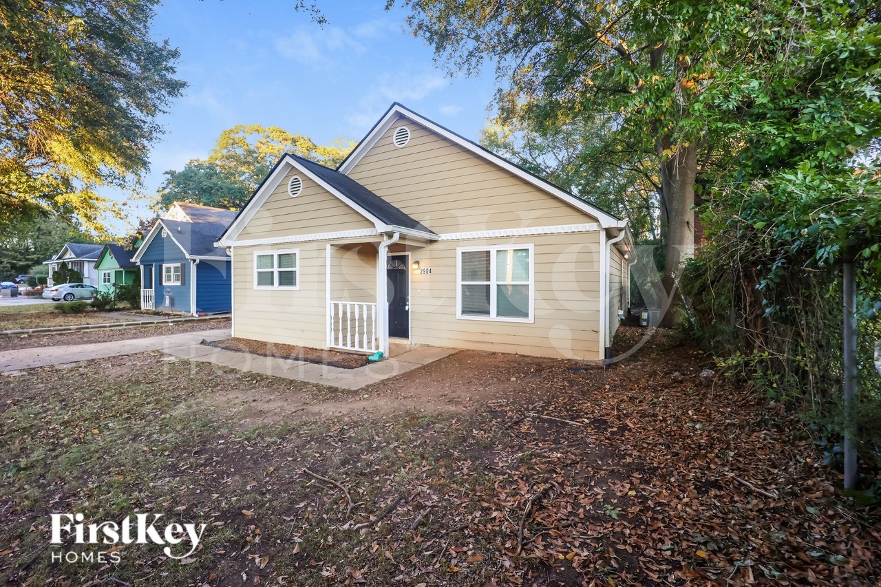 2904 Cheney St - Photo 3 of 19