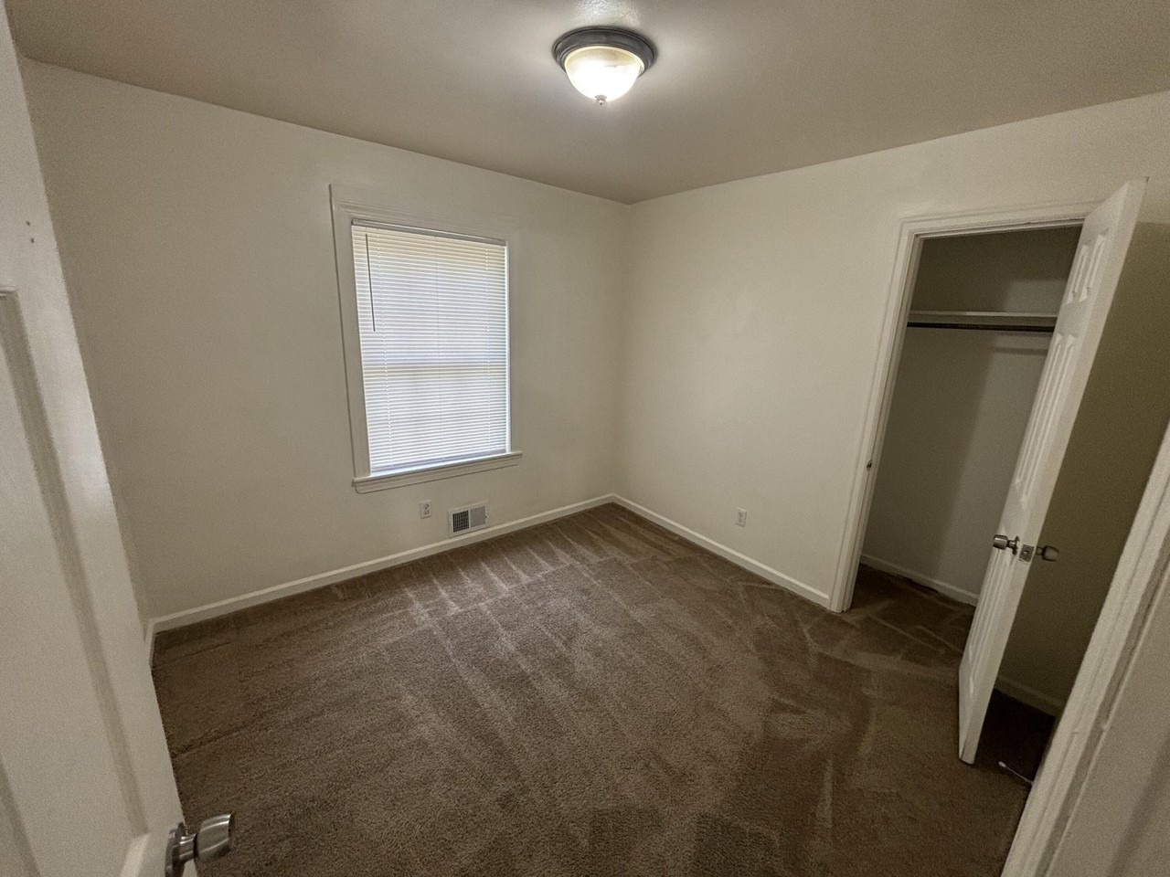 610 Kent Dr - Photo 6 of 14
