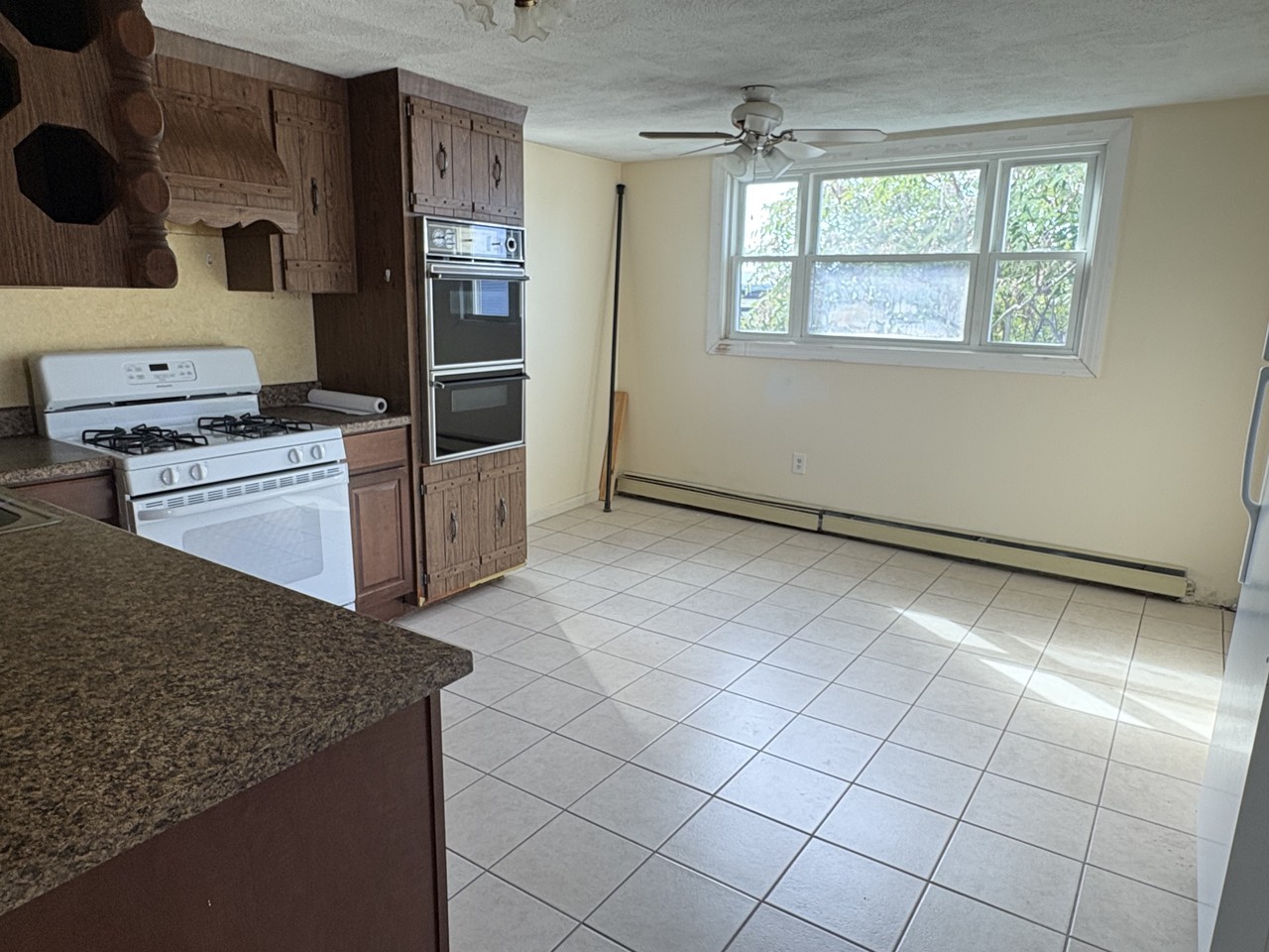 477 Sumner St #4