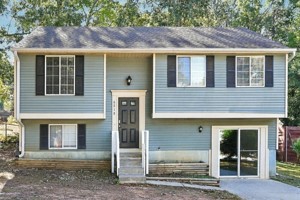 featured image of 6818 Graves Mill Dr