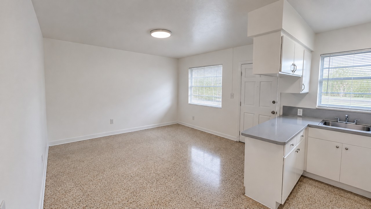Tito Apartments - Photo 4 of 16