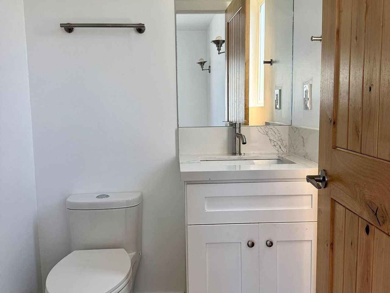 4713 St Elmo Dr - Photo 4 of 13