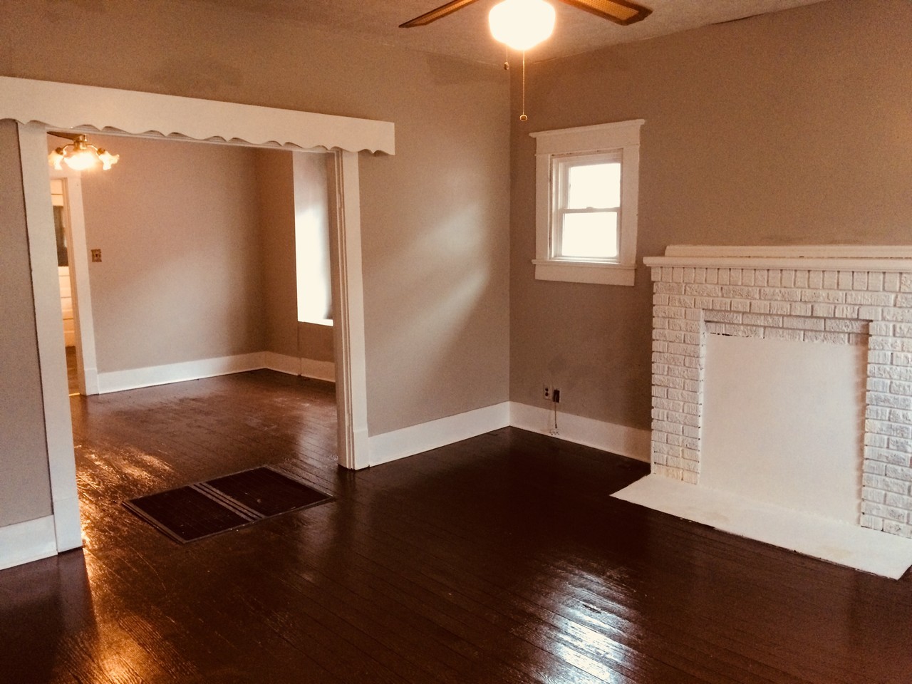 135 E 11th Ave - Photo 5 of 8