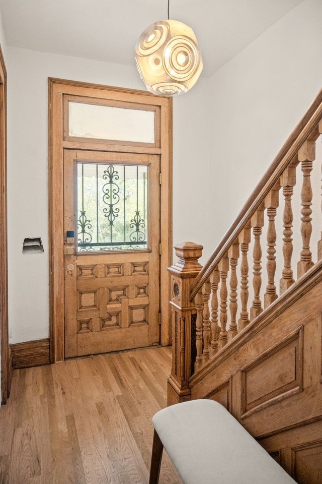 2322 N Franklin St - Photo 7 of 49
