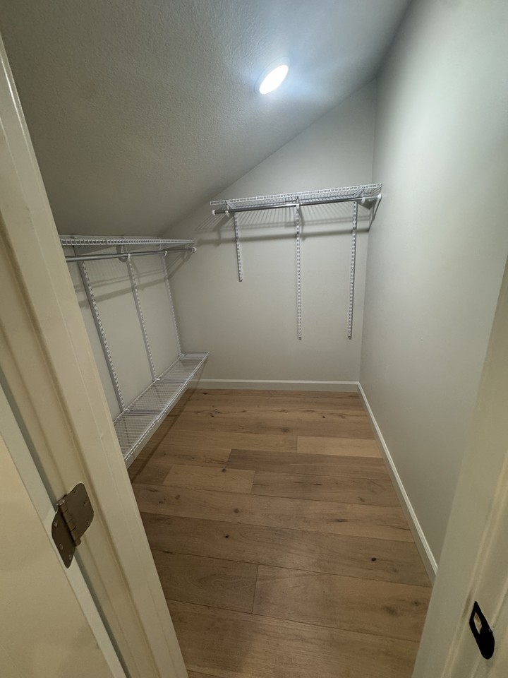 1036 Alabama St - Photo 5 of 8