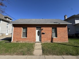 412 N Dubuque St - Photo 1 of 1