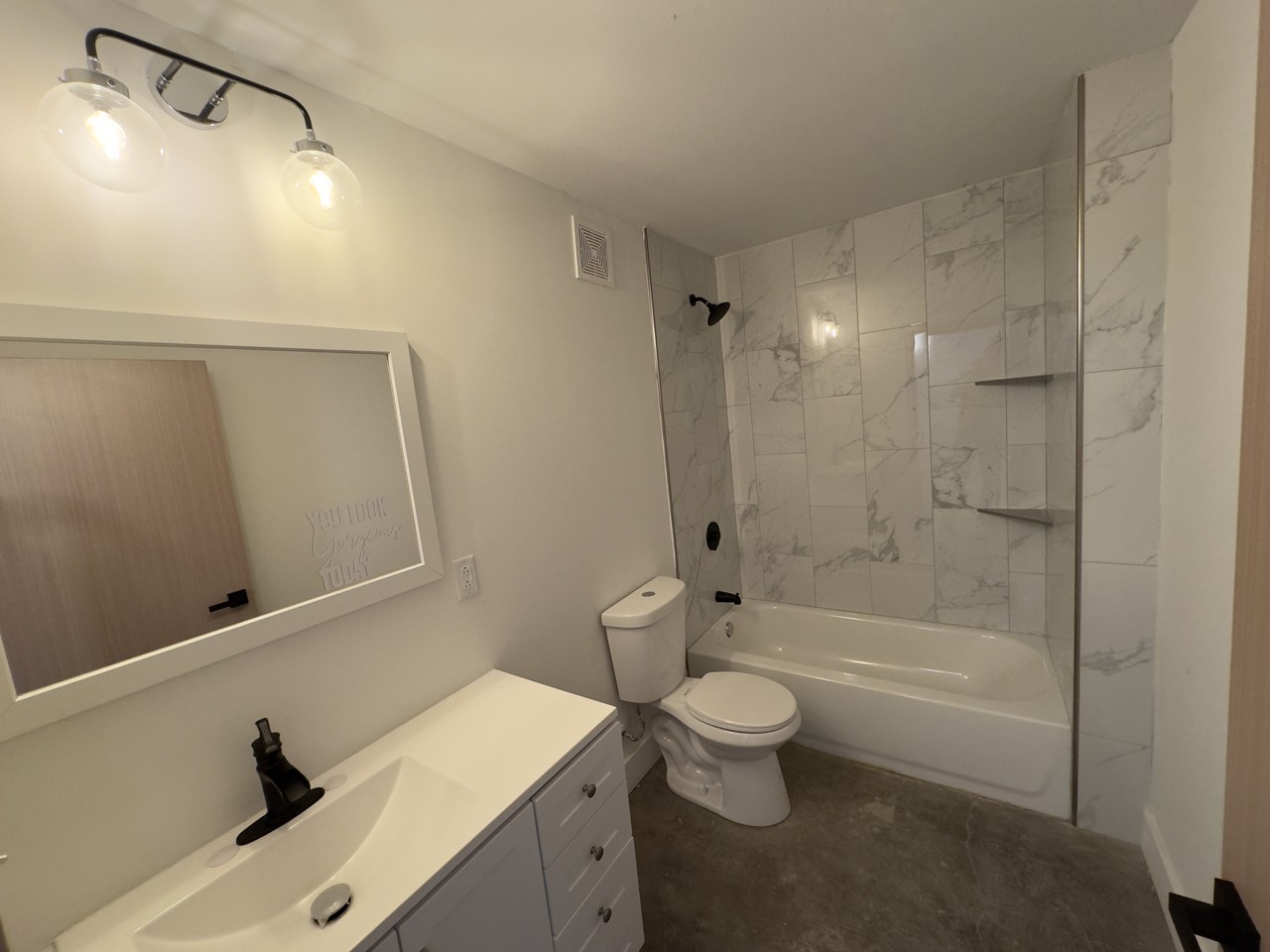1075 S Watkins St #111 - Photo 5 of 12