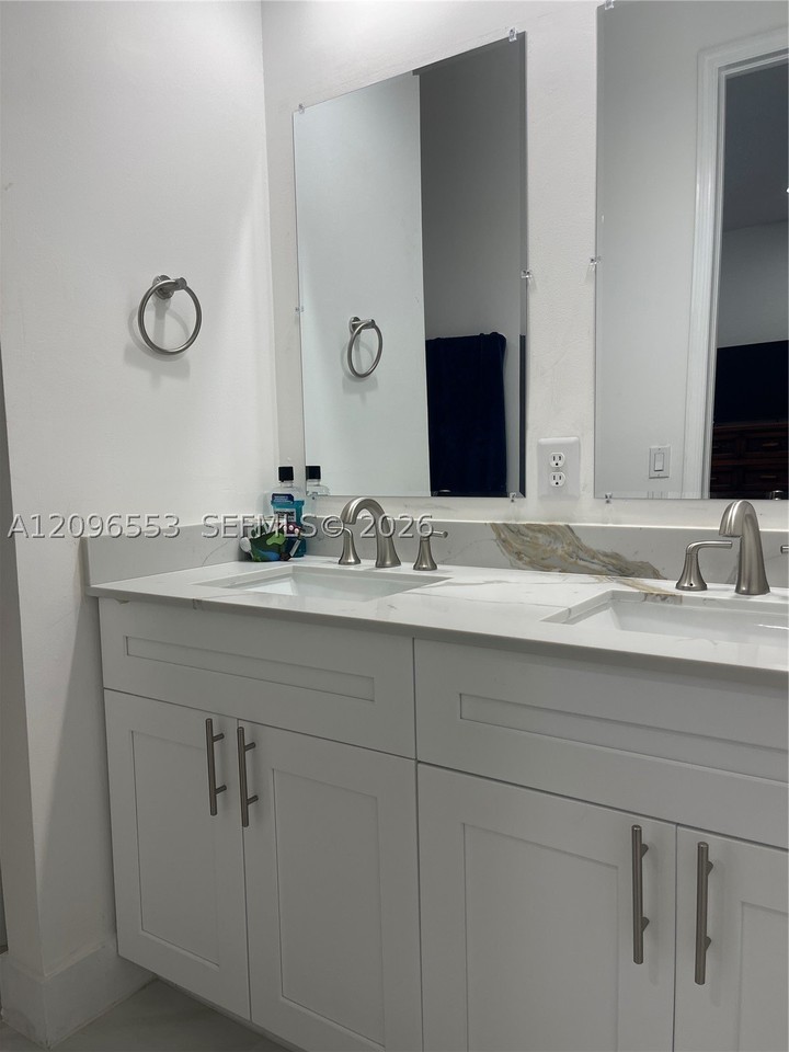 615 Sw 147th Ave #615 - Photo 6 of 14