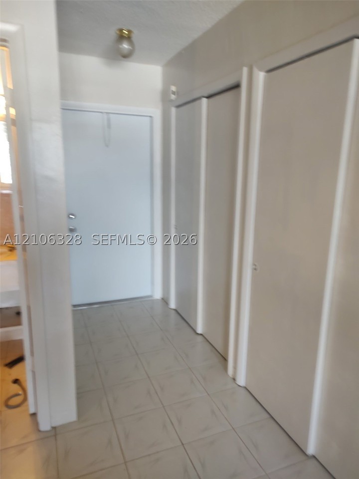 17 Ne 2nd Ave #207 - Photo 3 of 9