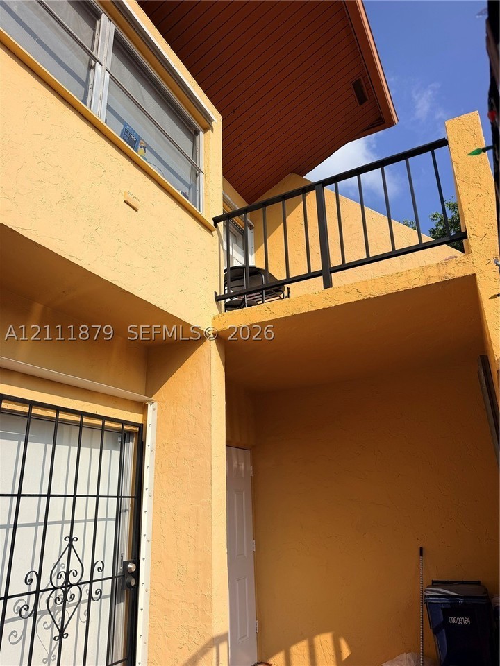 13771 Sw 84th St #G - Photo 3 of 37
