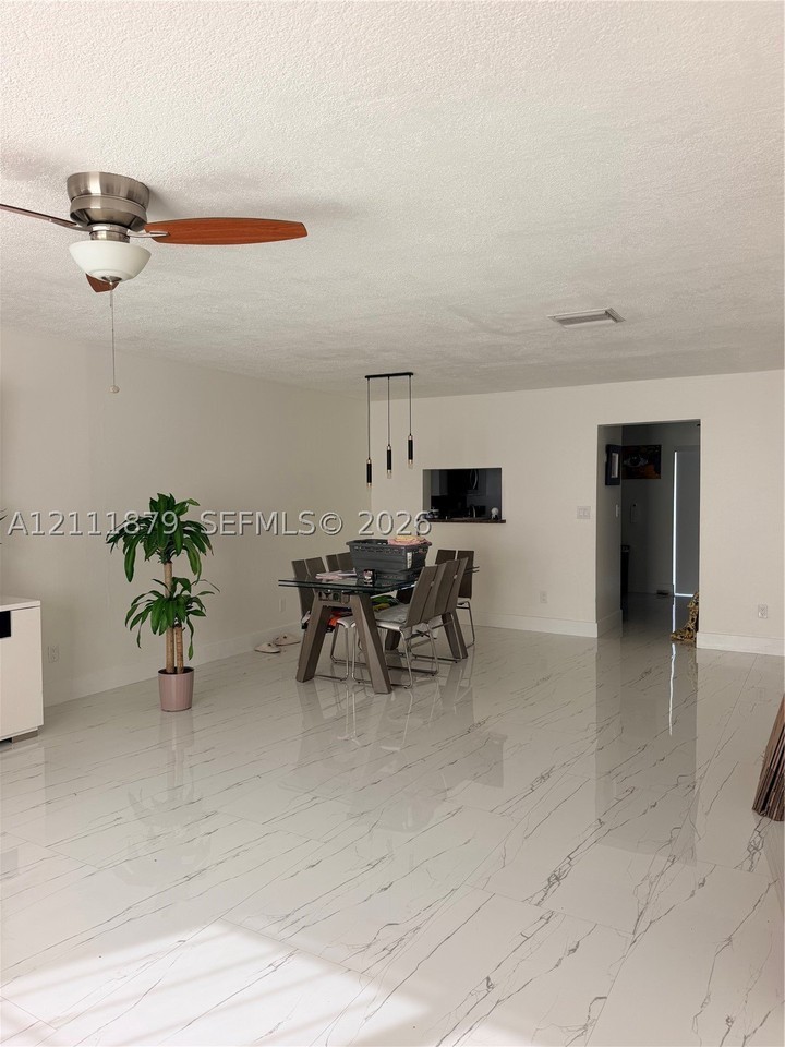 13771 Sw 84th St #G - Photo 5 of 37