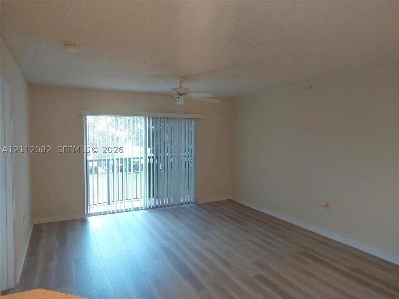 4149 N Haverhill Rd #1616 - Photo 4 of 26