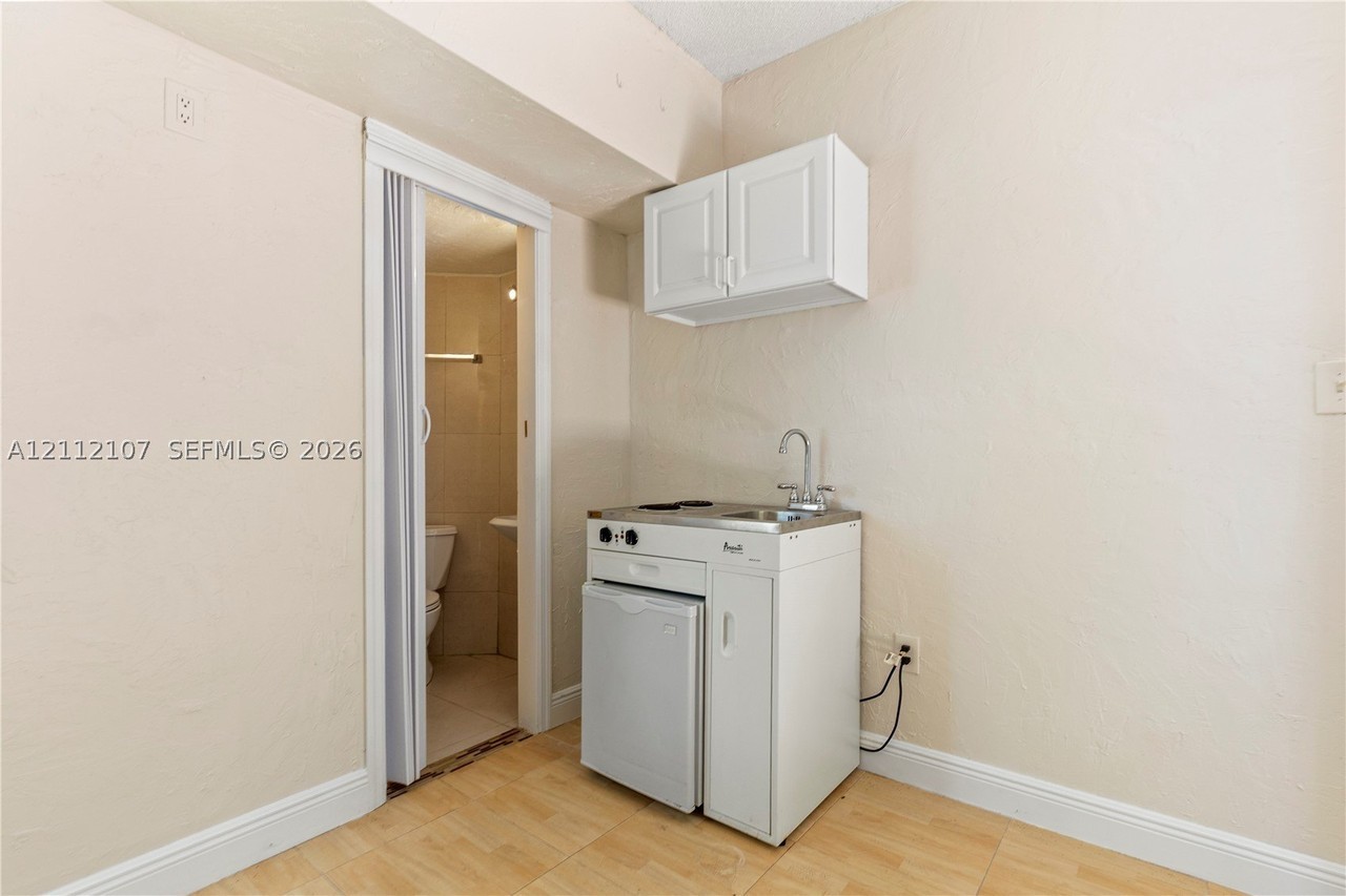 11355 Sw 152nd Ter #1 - Photo 2 of 5