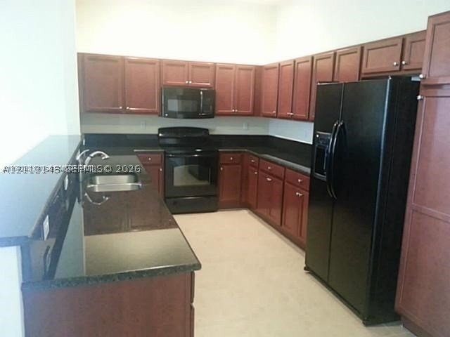 9157 Sw 170th Pl - Photo 4 of 18