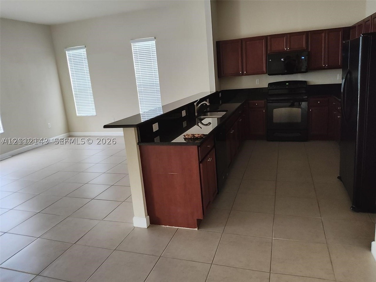 9157 Sw 170th Pl - Photo 7 of 18