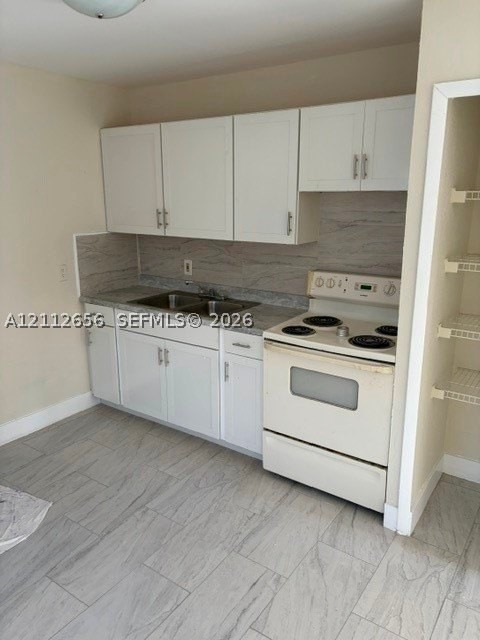 422 Las Palmas Cir #0 - Photo 4 of 12