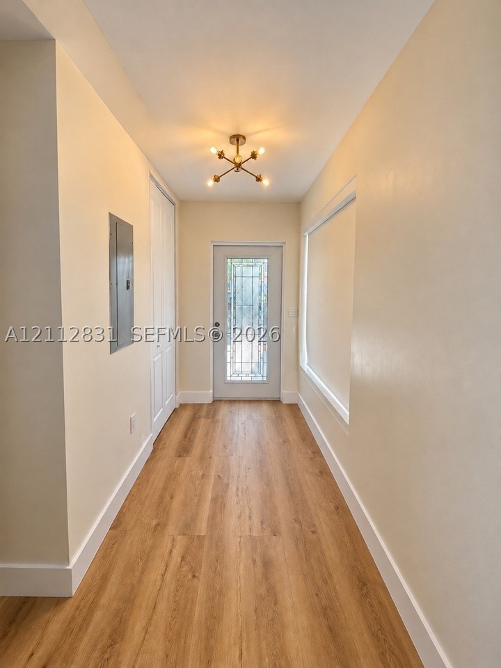 2824 Sw 32nd Ct #2822 - Photo 3 of 14