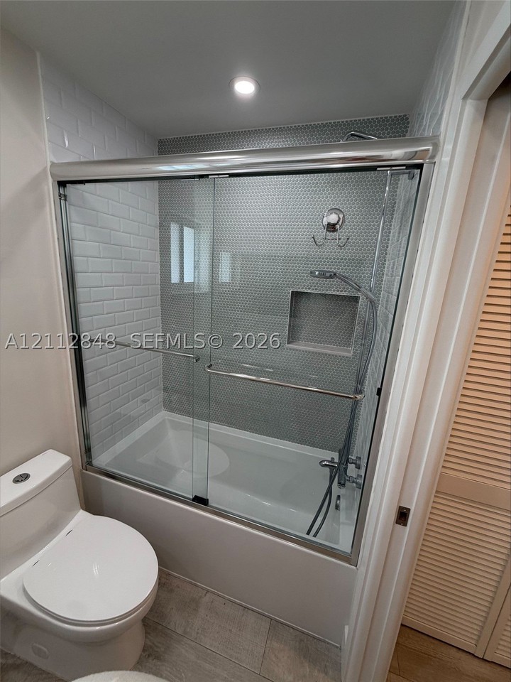 10541 Sw 22nd Ln - Photo 7 of 19