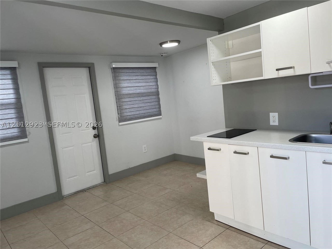 736 Nw 22nd Ct #3 - Photo 5 of 12