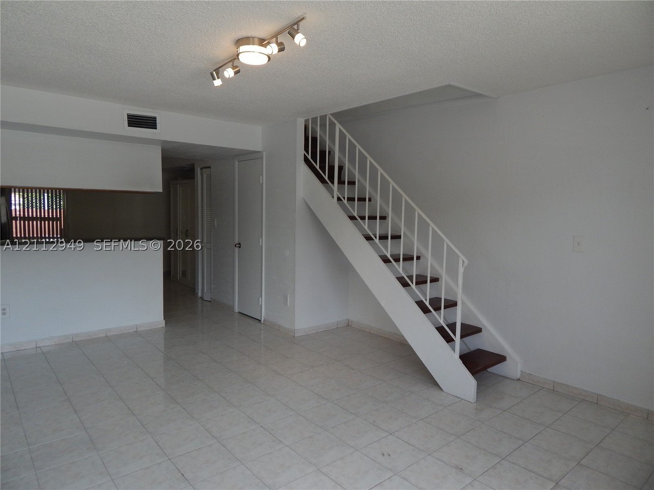 3995 W 9th Ct #28 - Photo 4 of 33
