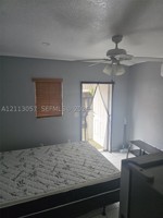 featured image of 11822 Sw 202nd St #01