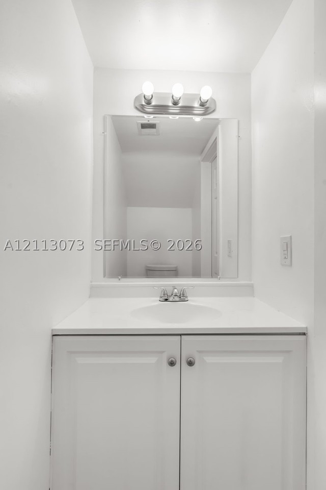 13514 Ne 24th Ct #0 - Photo 5 of 16
