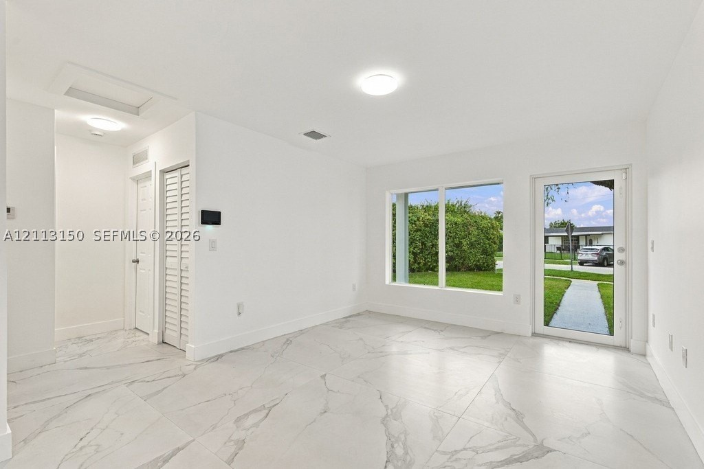 11451 Sw 186th St #11451 - Photo 6 of 30