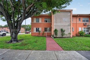 3600 Sw 10th St #1A - Photo 1 of 1