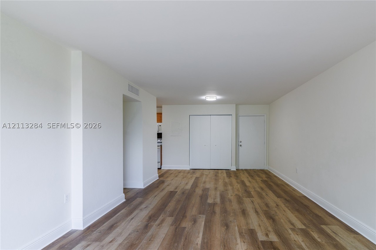 8870 Fontainebleau Blvd #410 - Photo 5 of 44