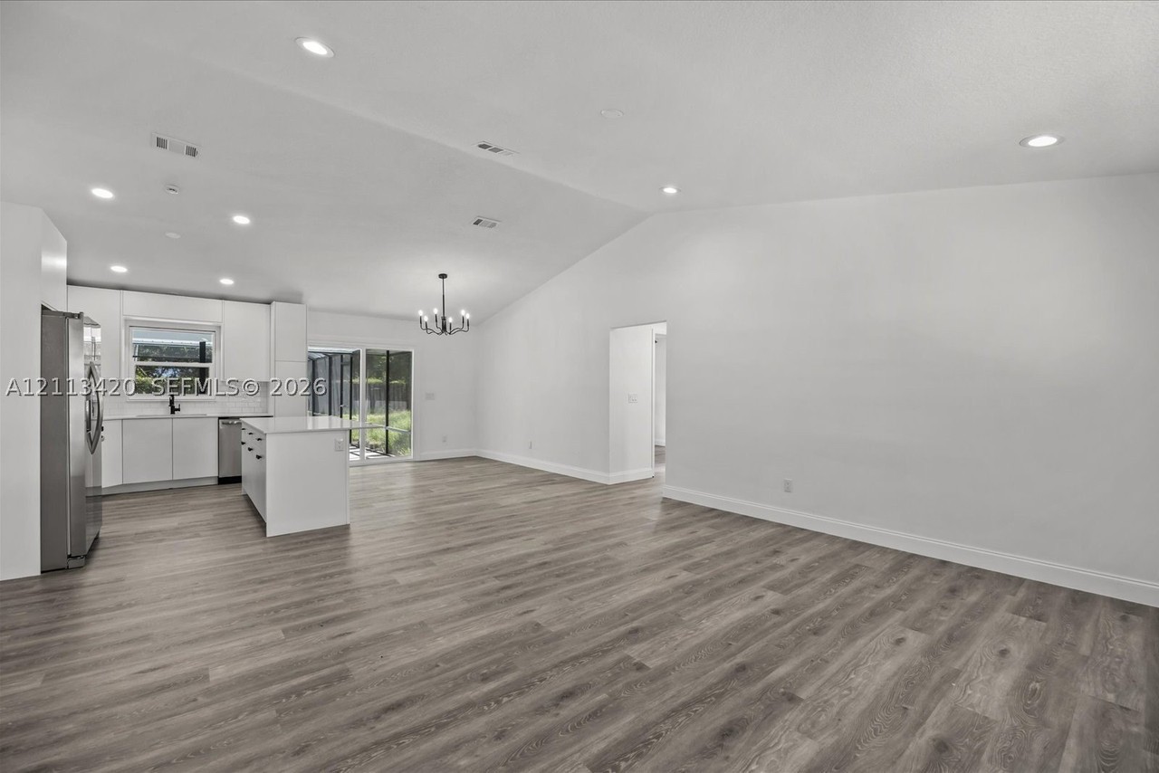150 23rd Ave #150 - Photo 7 of 37