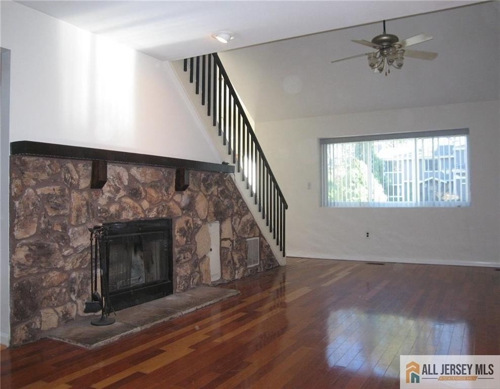 5 Jersey Ave - Photo 5 of 14