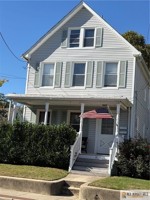 featured image of 15 Van Liew Ave