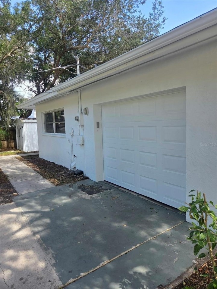 3101 Irving St - Photo 6 of 20