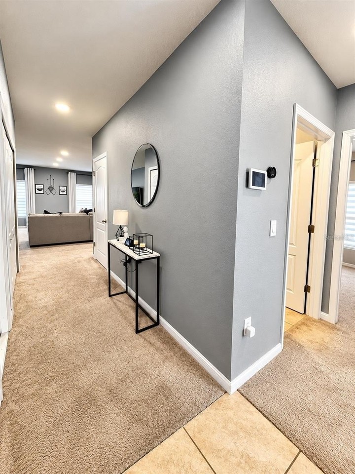 239 Oleander St - Photo 3 of 15