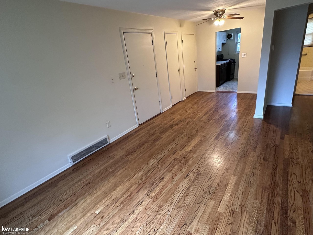 22995 Gary Ln - Photo 3 of 9