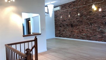 featured image of 1907 Clintonville St #2FL