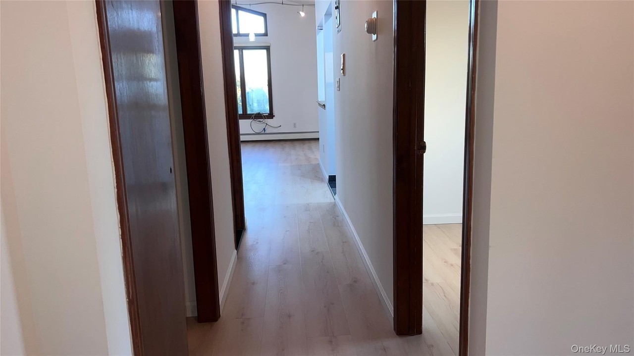 1907 Clintonville St #2FL - Photo 7 of 11