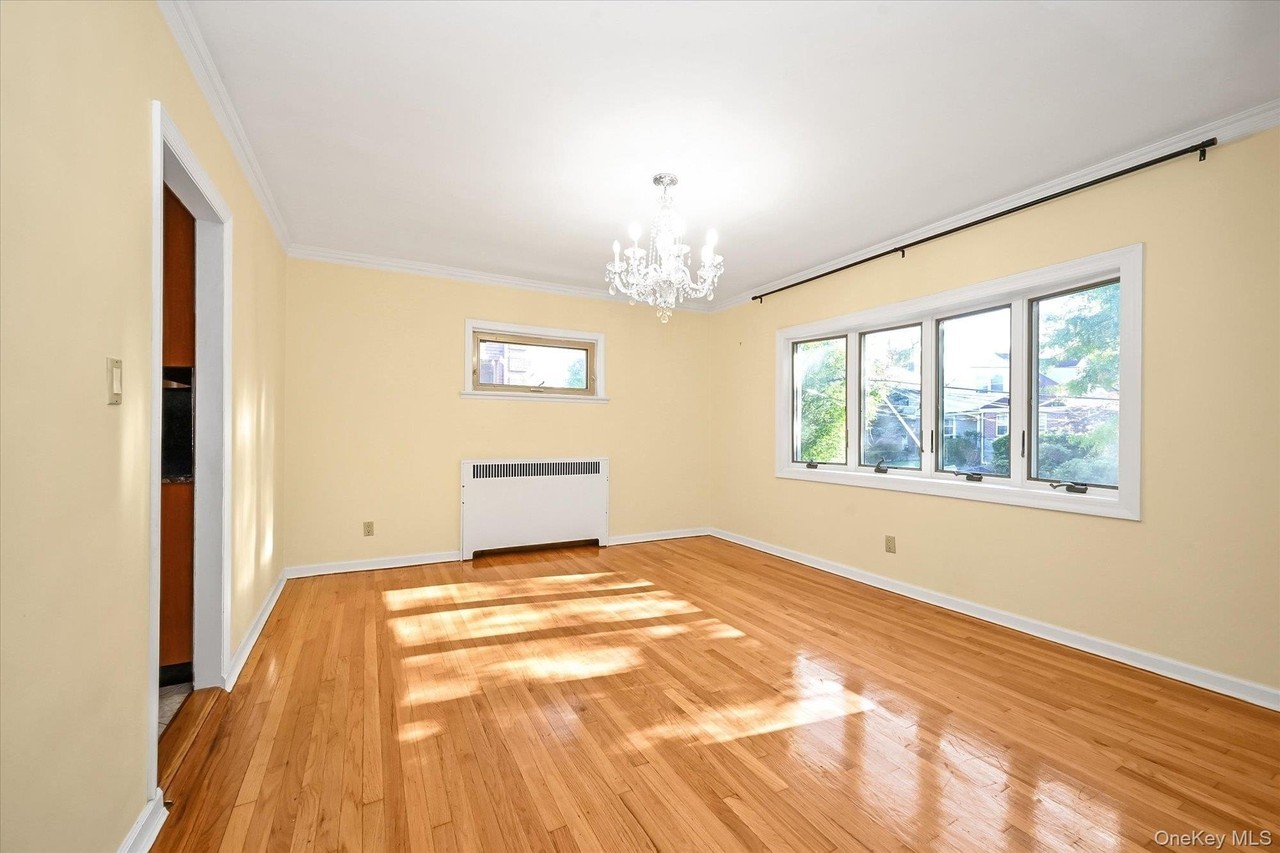 17821 Kildare Rd - Photo 4 of 22