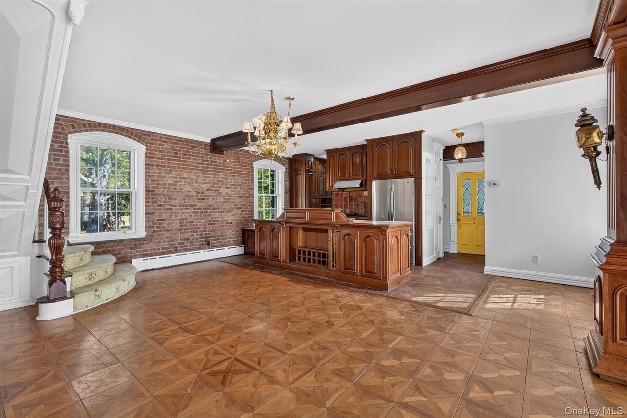172 Stony Ford Rd - Photo 5 of 25